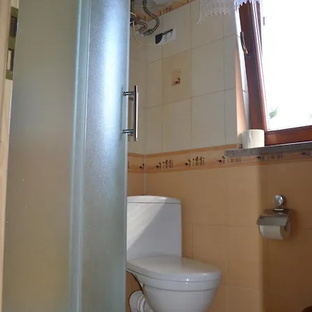 Domki Klimkowka بيت ضيافة *