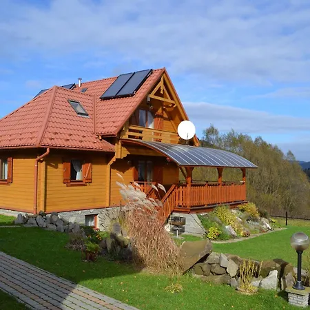 Domki Klimkowka بيت ضيافة